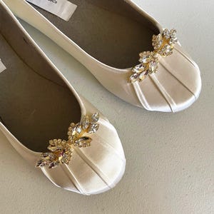 Flat Wedding Satin Shoes Silver crystals White or Ivory,Non Slip Bridal Flats Bling Satin Shoe,Super Comfortable flat shoes with bling