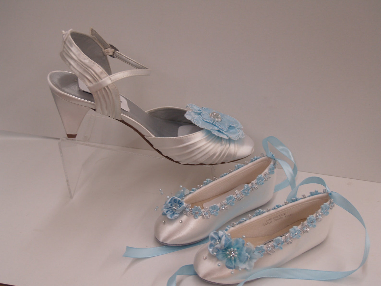 size 7 1/2 flower girl ballet style slipper blue white silver ready to ship,girls shoes,lace up ribbon,ballet style flats,light