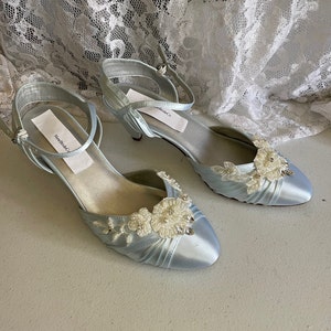 Size 8 Powder Blue Bridal Mid Heels, Something Blue Wedding Shoes, Rounded Closed Toe Blue ivory Satin Ankle Strap with beaded Appliqué