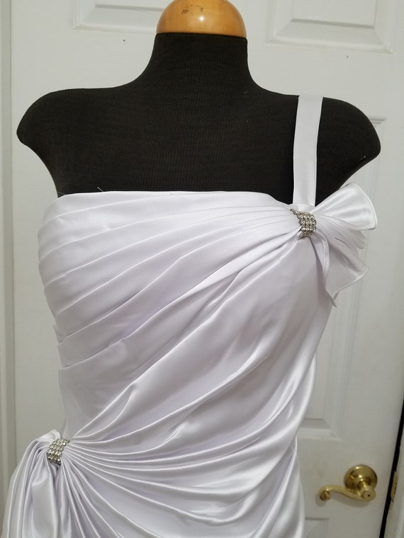 white satin dress short