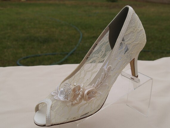 medium heel wedding shoes