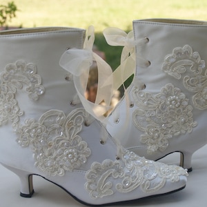Size 7. -  7 1/2  Victorian Wedding BOOTS Retro Ivory satin lace embellished,Great Gatsby style boots, lace up six hole boots,Ready to Ship