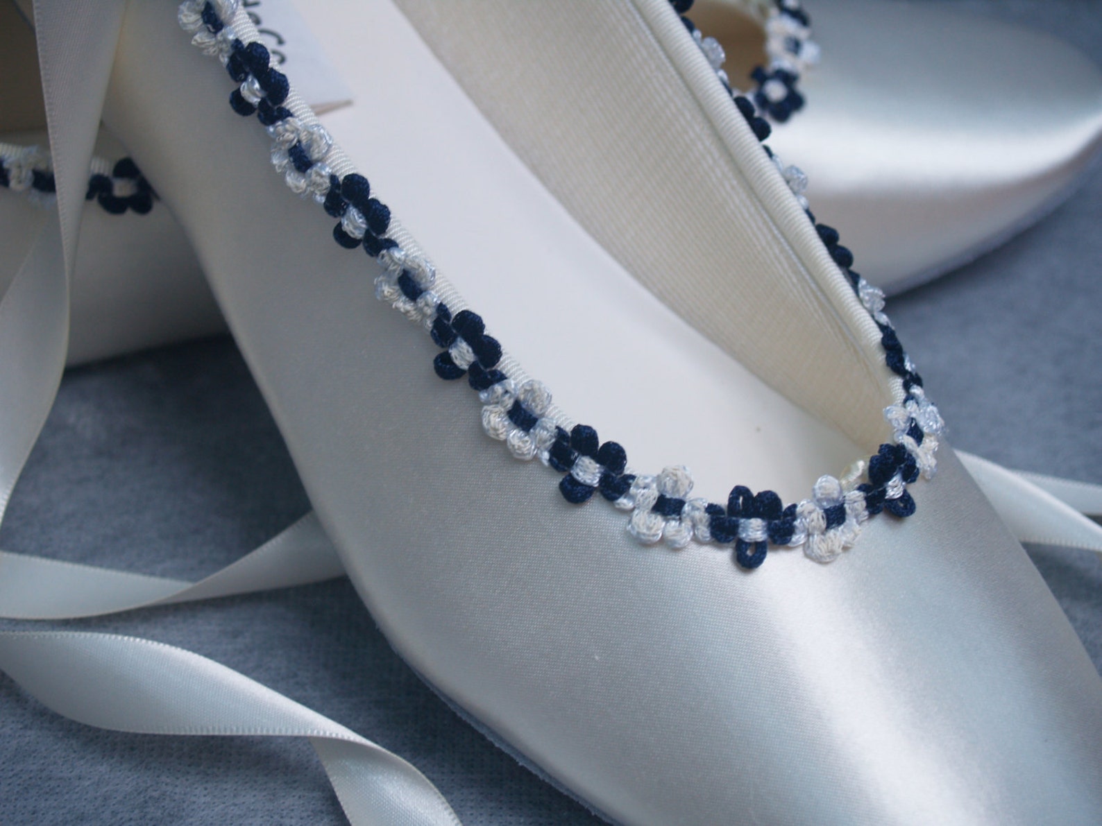 brides wedding flat shoes navy blue trims on ballet style flat slipper,white navy blue bridal flat shoes,bridesmaids,graduations