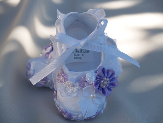Baby girl white store shoes size 3