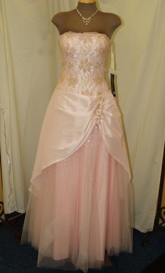 Prom Vintage Dress Pink, strapless dress beaded b… - image 1