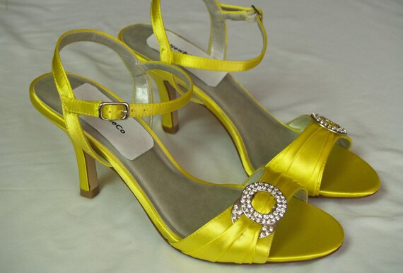 yellow comfortable heels