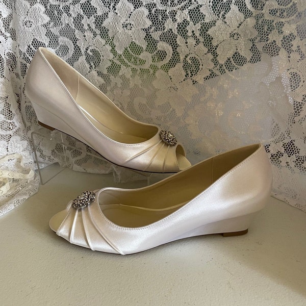 Wedding Wedge Shoes 1.5" heel more colors, Bride white low wedge shoes,ivory low wedge shoes,wedge shoes different embellishment option,