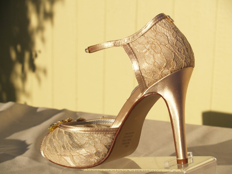 champagne peep toe shoes