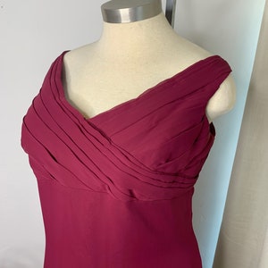 Robe trapèze bordeaux en mousseline de soie, taille 26, robe de bal à épaules dénudées, buste plissé, tenues de cérémonie de reconstitution historique, avec sac à main assorti, mère de la famille