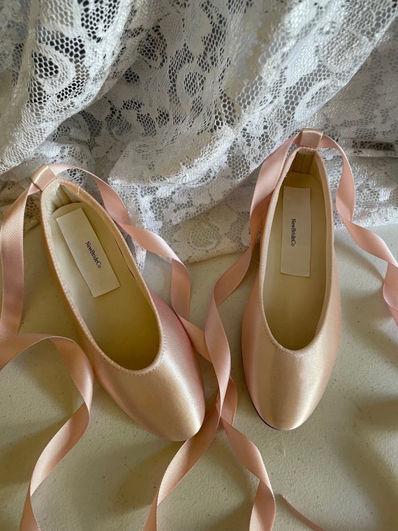 Vænne sig til Orient Bløde fødder Blush Pink Ballerina SATIN Flats Ankle Strap Sheer or - Etsy