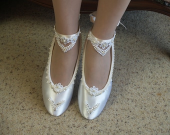 Size 10 READY to SHIP Flats Ivory Shoes Fine US Lace pearls & crystals embellished,Wedding flat shoes Victorian, Gatsby, Edwardian, Bling