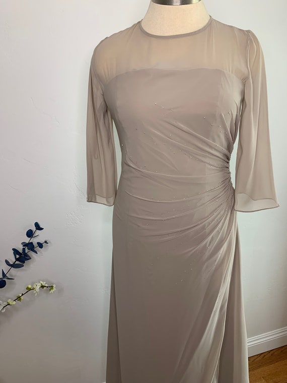 Taupe Neutral Color 3/4 sleeve Chiffon dress Size… - image 8