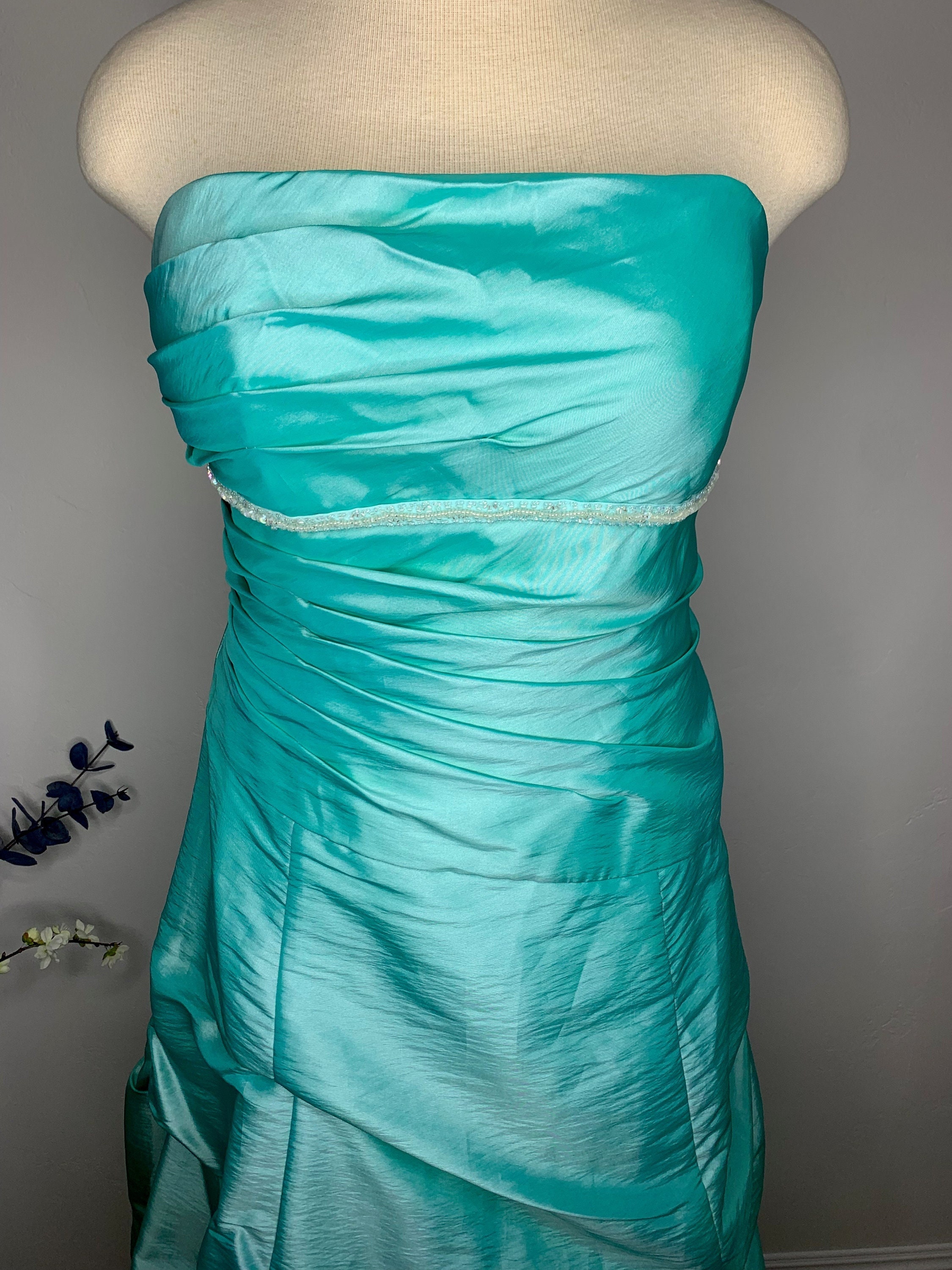 Aqua Green Iridescent Taffeta Gown: Strapless Pleated Prom Dress, Size 14