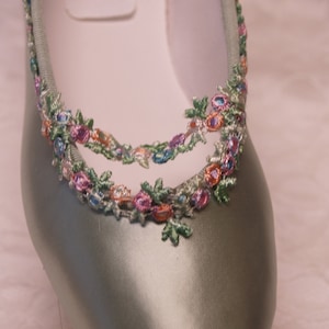 SALE Size 5 Flat Shoes Sage Green Wedding Shoes for fairy tale ceremony,Wedding shoes garden whimsical  wedding, multi color flowers flats
