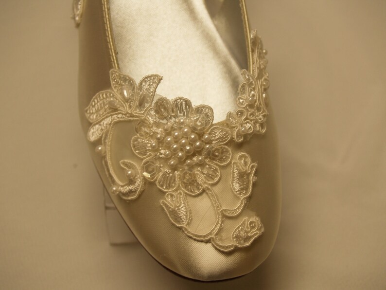 womens white wedding flats