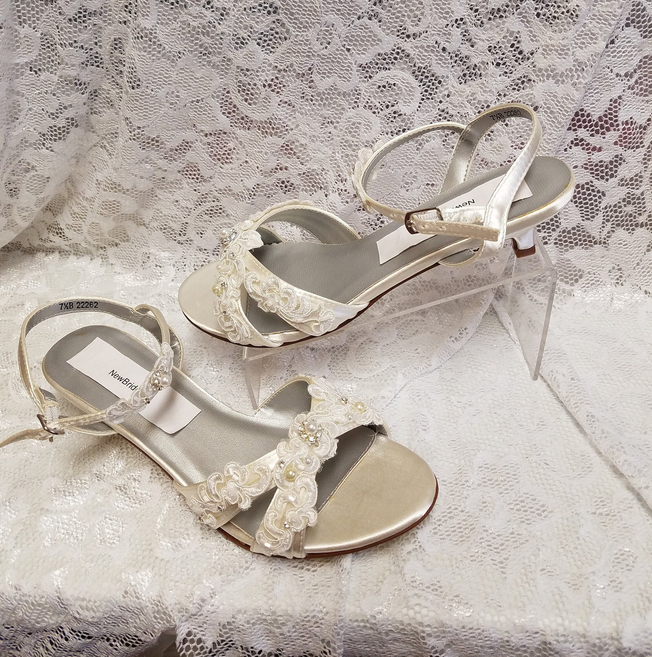 Low heel sparkly sandals deals