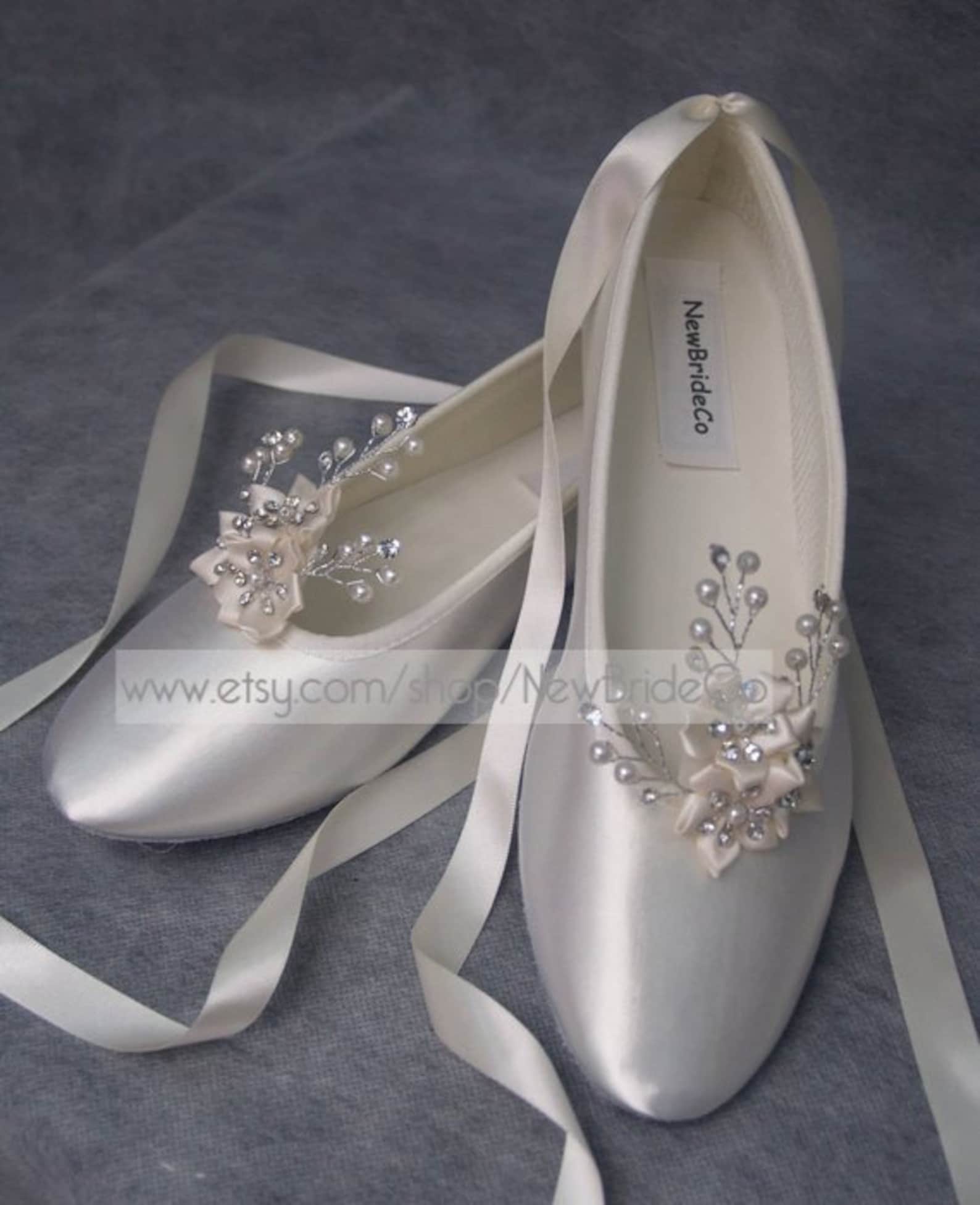 wedding blue flats crystals and pearls,ballet style ivory slippers, flat shoes custom colors available,snowflake, romantic, lace wedding blue flats crystals and pearls,ballet style ivory slippers, flat shoes custom colors available,snowflake, romantic, lace