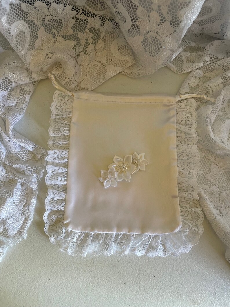 Wedding SMALL Money Dance Bag, Satin flowers lace drawstring closure, OFF-WHITE wedding purse, first communion, gift image 1