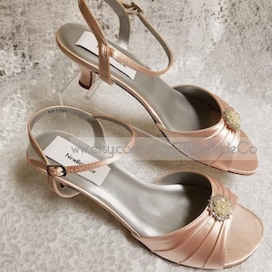 BLUSH PINK Wedding Shoes 1 3/4&#39;&#39; heel lace PEARLS and Crystals,Low Heel,Open Toe, Ankle Strap, Royal Blue Satin Heels, Victorian