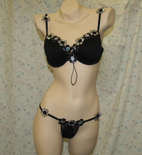 Lingerie Black and Sexy Bra and Thongs Set, Flowers Pearls Sale