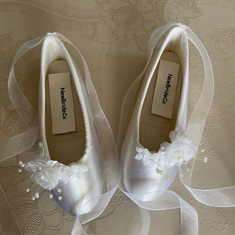 Silk satin  Rhinestone Communion shoes main image 0
