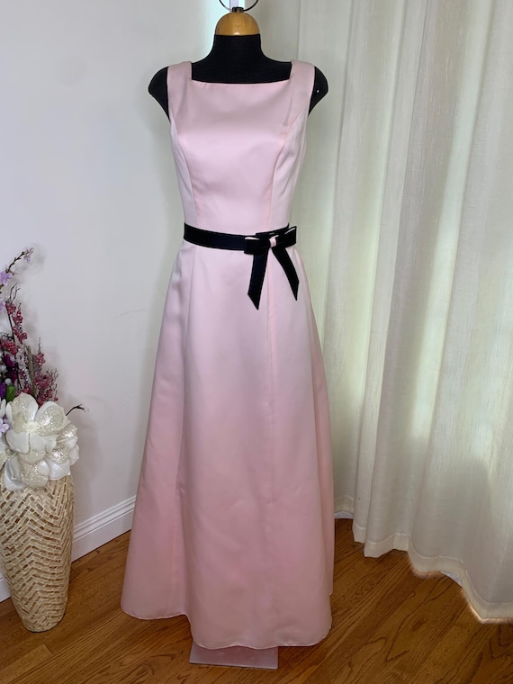 Vintage Pink Satin Gown: Black Bow, Pleated A-Line Skirt, Size 6 Vintage Pink Satin Gown: Black Bow, Pleated A-Line Skirt, Size 6