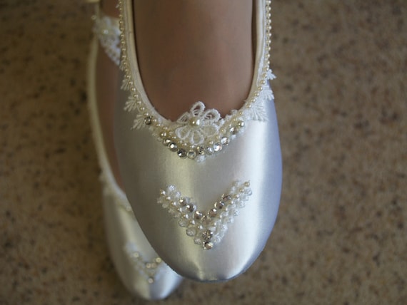 embellished flats shoes