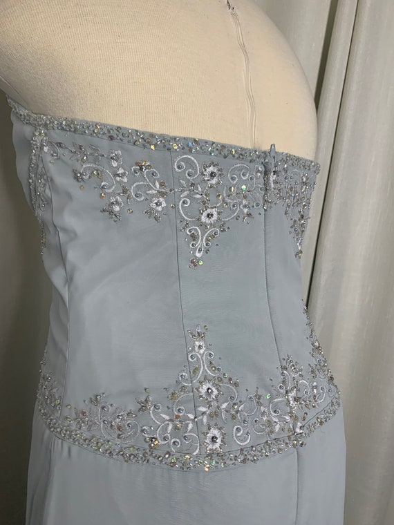 Gorgeous Ocean Gray Beaded Formal Gown Size 14 by… - image 10