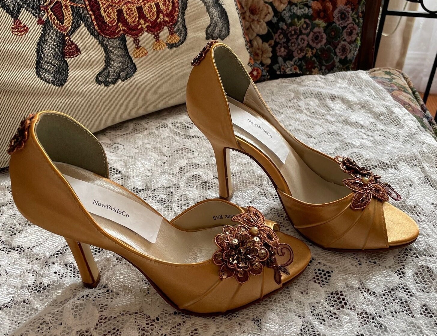Bronze shoes top low heel