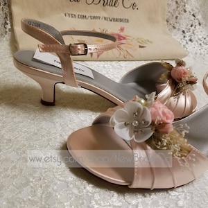 Shoes BLUSH PINK 1 3/4'' heel size 9.5, Spring Wedding shoes,Blush Low Heel Shoes US Size 9.5 ready to ship,Blush low Heels,Victorian