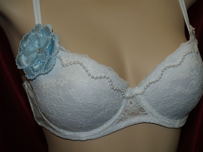 Brides Push-up Bra White lace and blue flower image 4