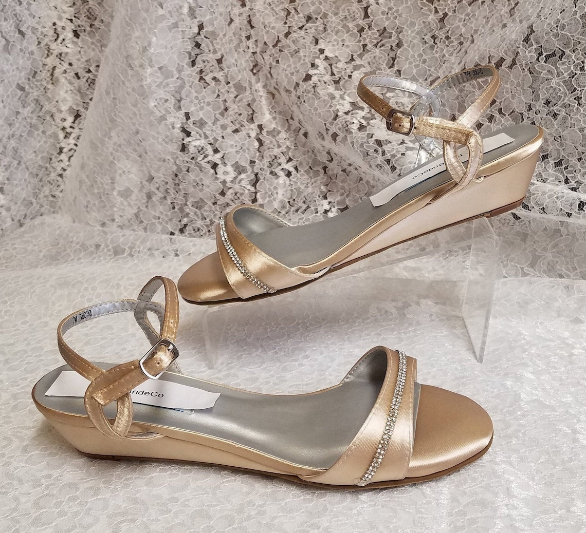 Champagne Wedding Shoe Confort Wedge 1 inch heelMany colors image 1