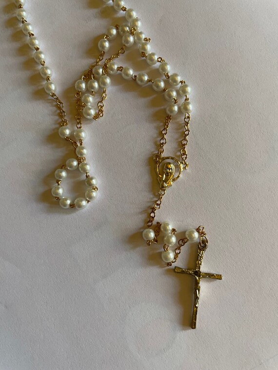 Baptism White/Gold Rosary beads, Communion Rosary… - image 2
