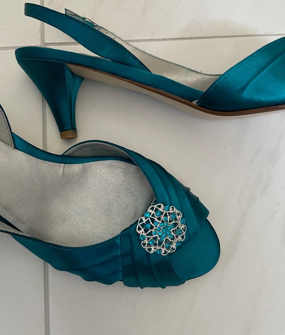 Shoes for me? | Teal shoes, Teal wedding shoes, Colorful shoes