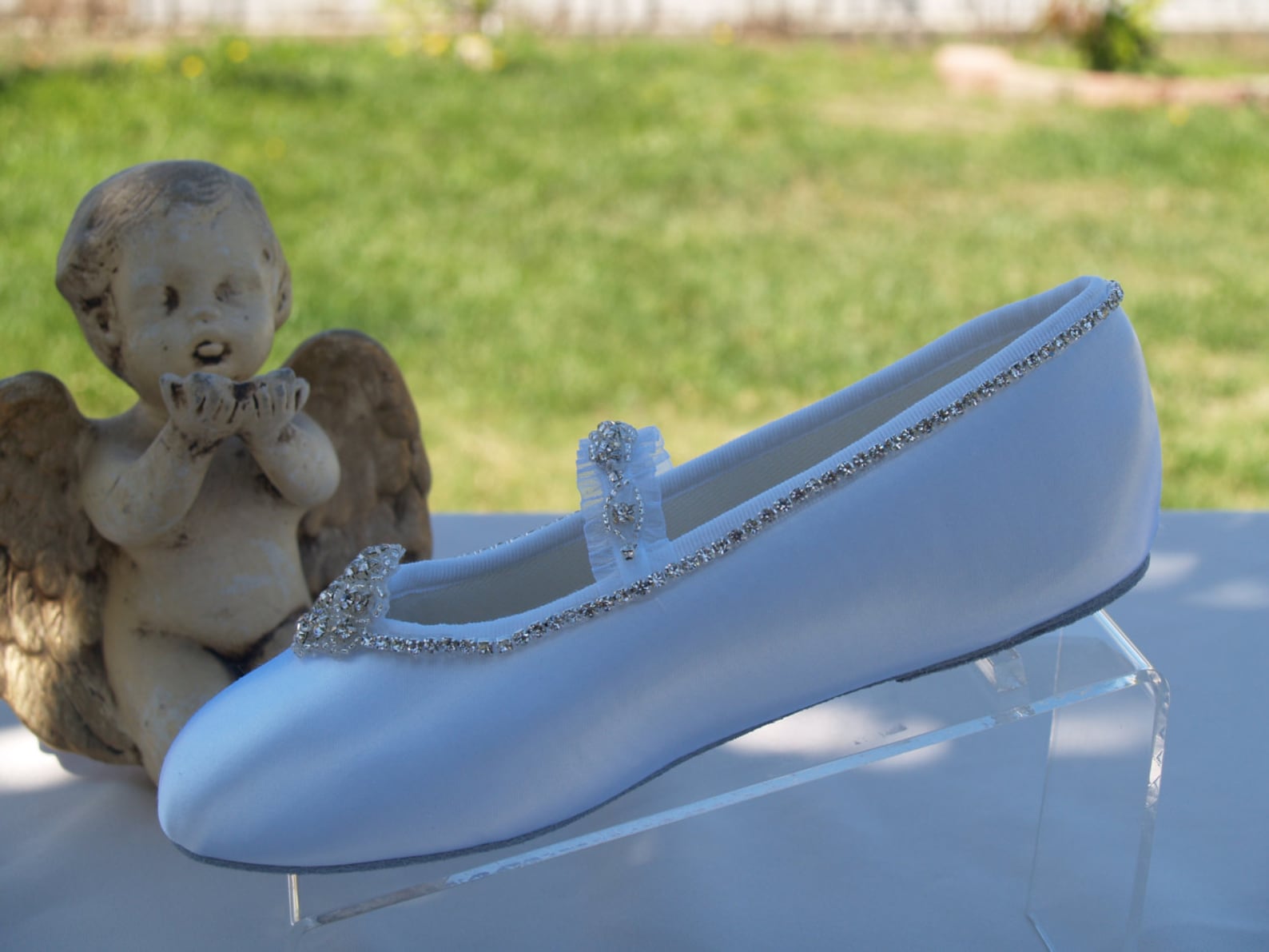 wedding shoes ballet style flats swarovski silver crystals flowers,bling white satin flats, luxurious, mary janes, old hollywood