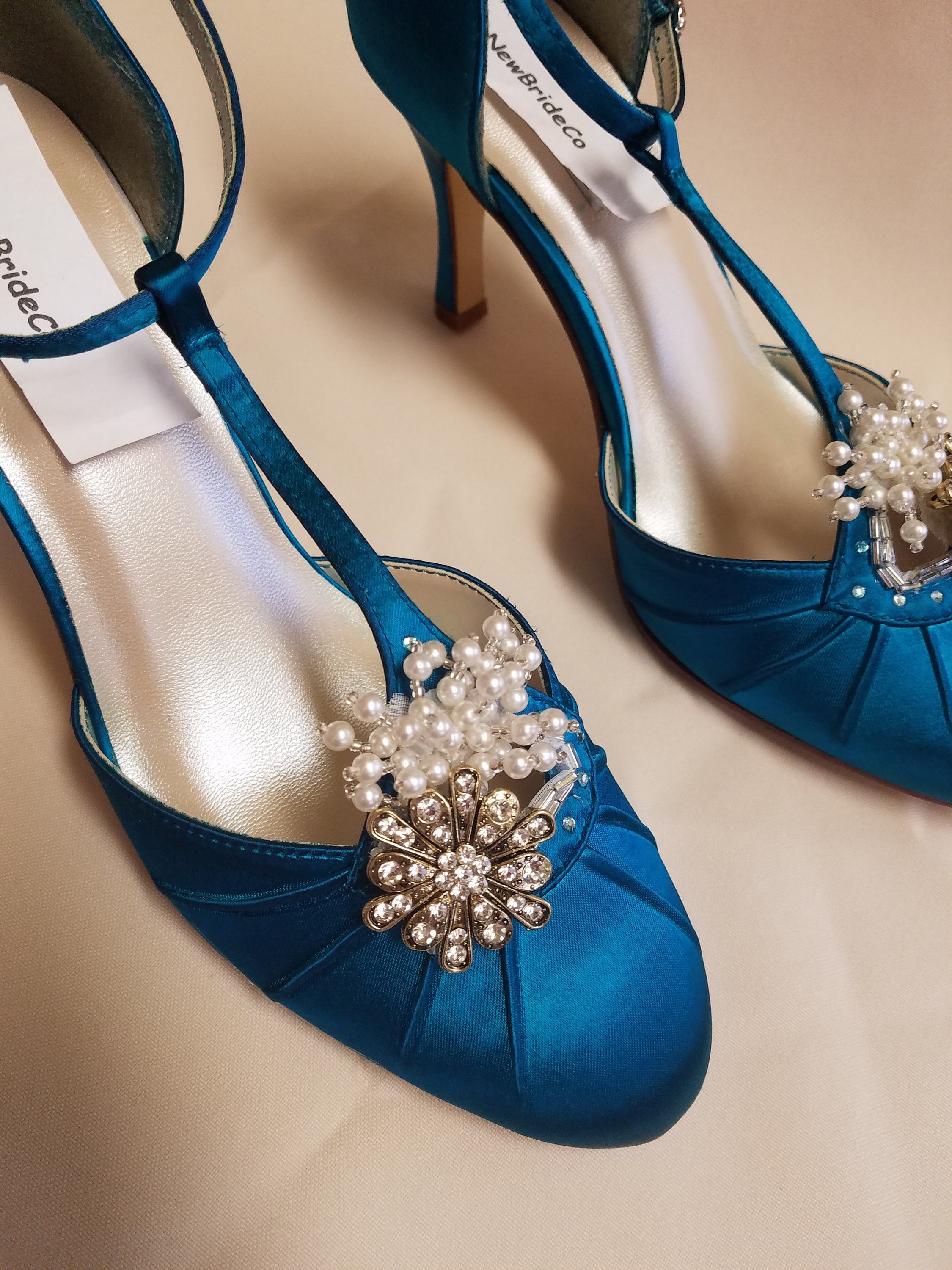 Teal Wedding Shoes Mid Heels Vintage Style Closed Toes 40s Style Shoes Art Deco Something Blue Rouged Satin Rounded Toe T Strap Heels Etsy