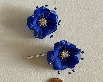 Two Small Royal Blue flowers hair pins,small flowers hair,bridesmaids blue hair clips,flower gils hair clips, something blue, pageant, baby