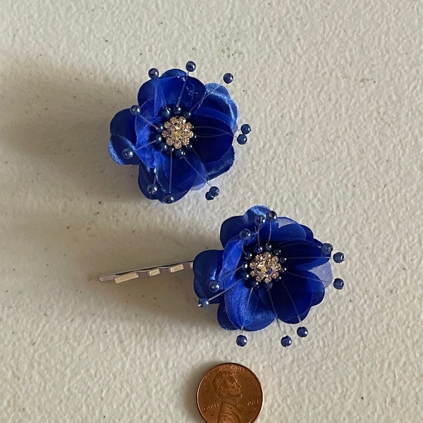 Two Small Royal Blue flowers hair pins,small flowers hair,bridesmaids blue hair clips,flower gils hair clips, something blue, pageant, baby