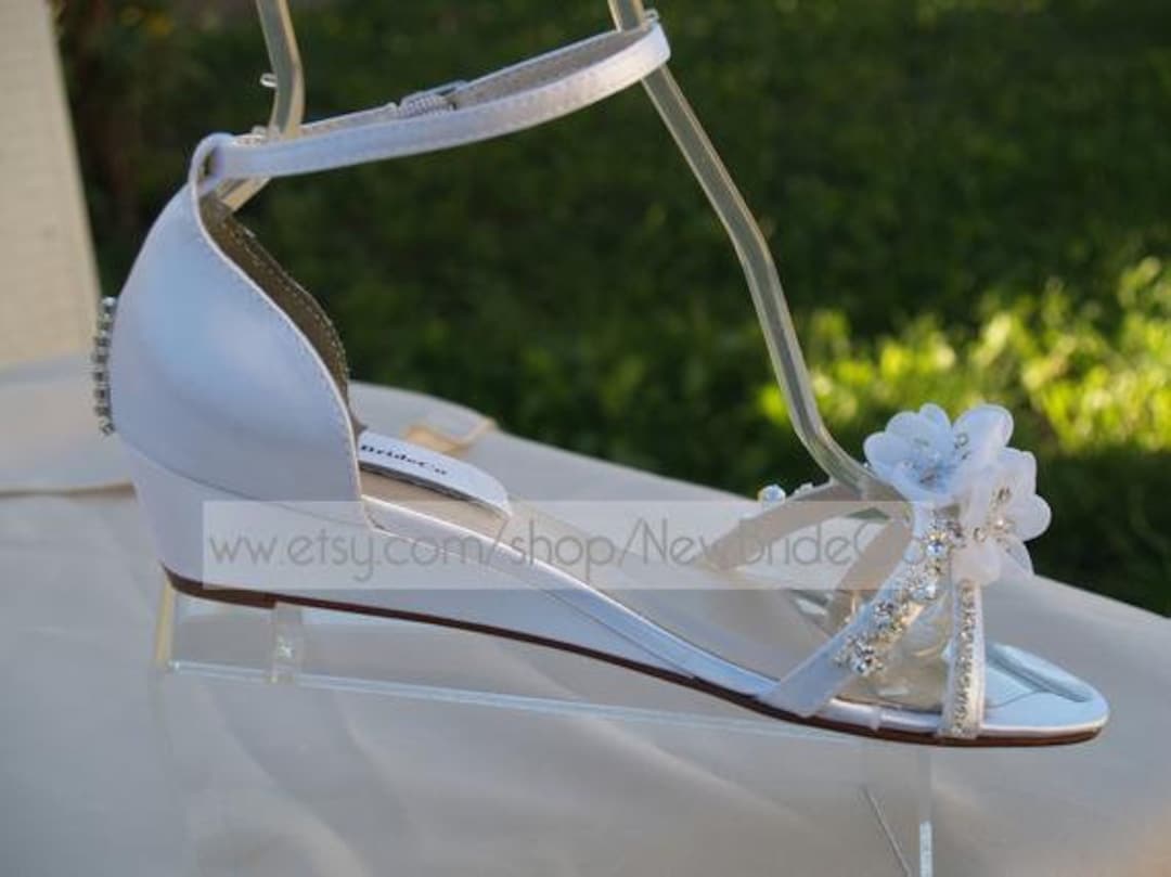 Comfortable Wedding Shoes for Singapore Brides | Bridal Stilettos, Block  Heels, Low Pumps & Flats