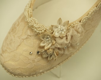 Champagne Wedding Flats Shoes Lace Vintage Modern inspired,Great Gatsby Shoes Style, Art Devo Nouveau shoes, Romantic Shoes, Renaissance
