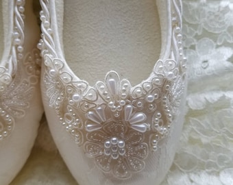 Wedding Ivory Flats Vegan Shoes Embellished w hand sewn BEADS appliqué, Comfortable Slipper Style,Lace covered Flats,Reception Shoes