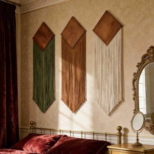 手作りのボヘミアン風マクラメ壁掛け、織物タペストリーのヘッドボードアート