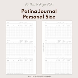 Pode incluir: Duas páginas de diário brancas com layouts de grade, apresentando cabeçalhos para Date, Age, Brush, Oil, Soft, Moist, Glossy, Firm, Dry e Matte. O texto Leather & Paper Lab, Patina Journal Personal Size e Refill Design for Everyday Use é visível.