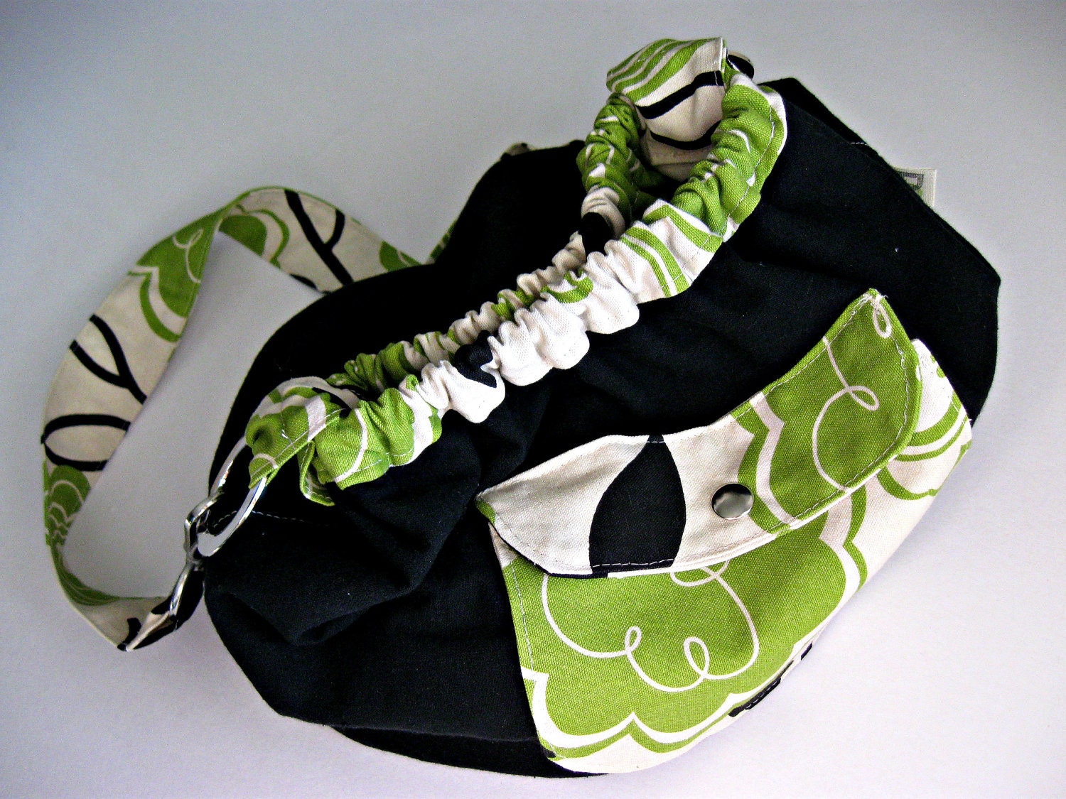 INSTANT DOWNLOAD Reversible Bag PDF Sewing Pattern and Picture Tutorial