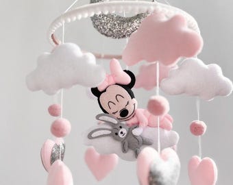 Mobiel babymeisje, vilten Minnie Mouse mobiel, decor kinderkamer, babyshowercadeau, handgemaakte babymobiel