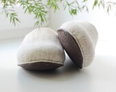 Felted slippers Neutral - natural beige wool clogs - made to order - cozy home shoes - eco friendly - Mothers day gift - unisex slippers