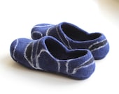 Felt wool slippers with rubber soles. Warm house shoes. Felt wool clogs.