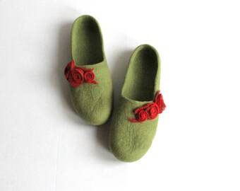 Elegant women slippers from brown felted wool Organic wool | Etsy