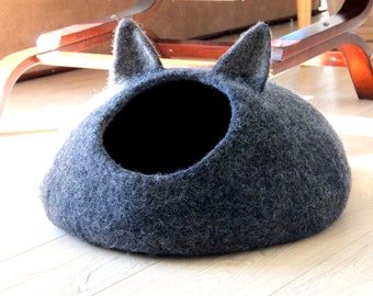 Dark gray cat bed. Small dog cave. Gift for pets. Wool pet bed.