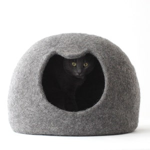 Casa para mascotas con cuna cueva y cama para gatos de color gris natural. Regalo para gato. Casa para gatos de lana de fieltro. imagen 2